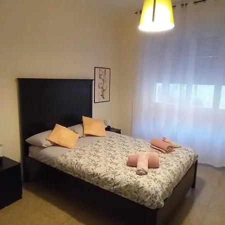 Flat * Bari